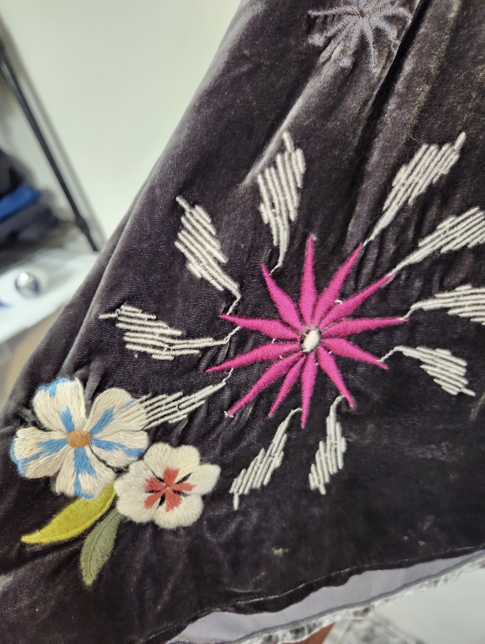 Johnny Was “Celestin” embroidered velvet top - Picture 5 of 15